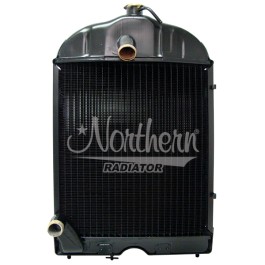 8N8005 - FORD/NEW HOLLAND TRACTOR RADIATOR
